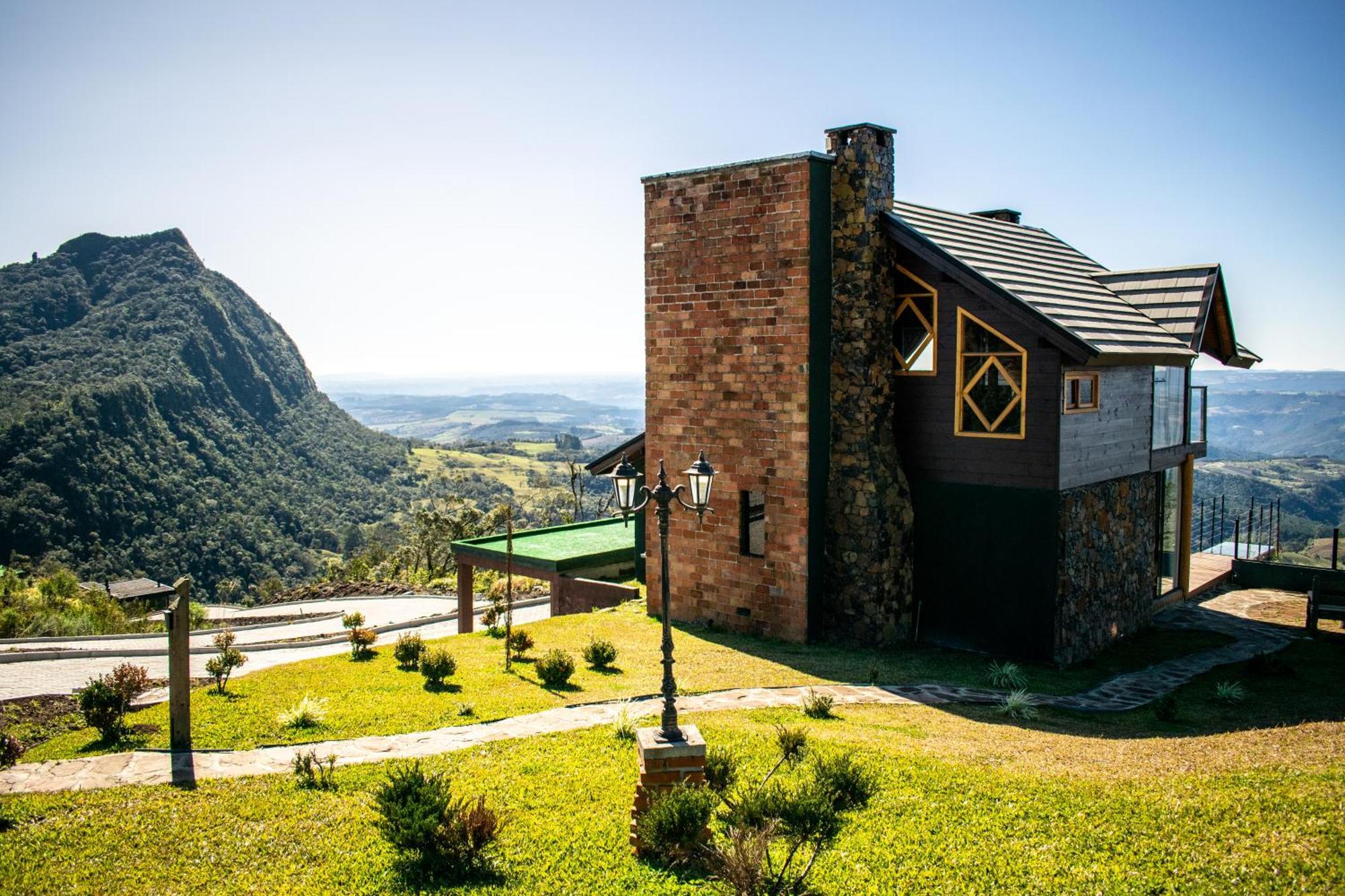 Caminho Das Nuvens - Cabanas De Montanha Бон-Ретиру Экстерьер фото